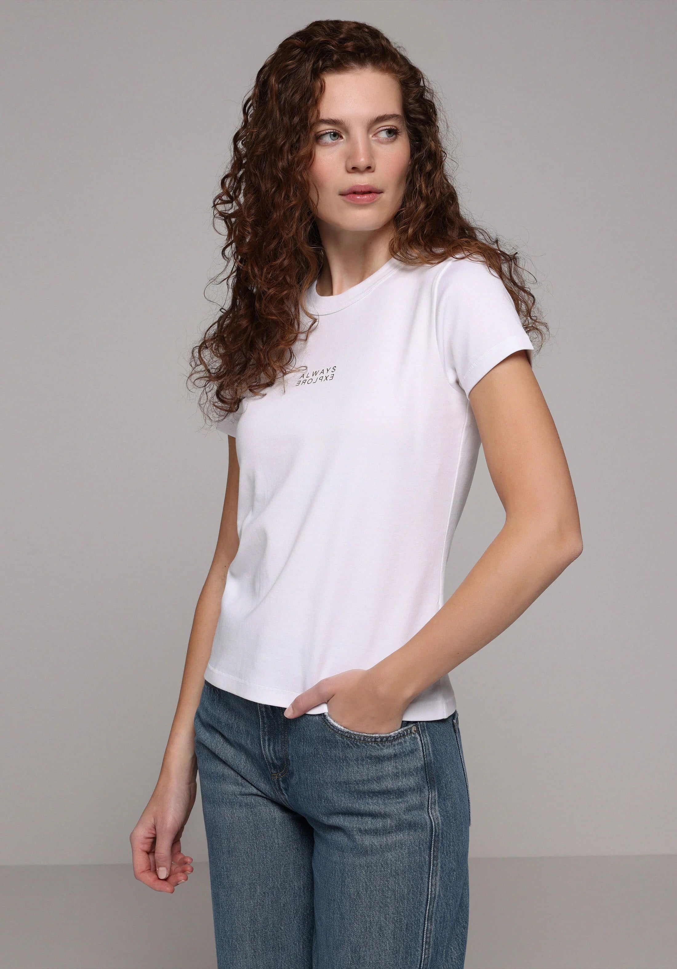 ÖRME KADIN KISA KOL T-SHIRT Slim Fit