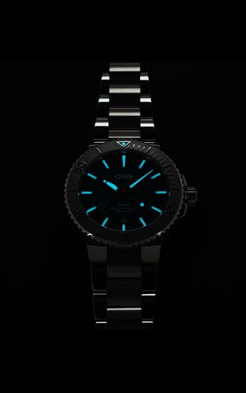 Oris 01 733 7730 4137 07 8 24 05PEB Aquis Watches