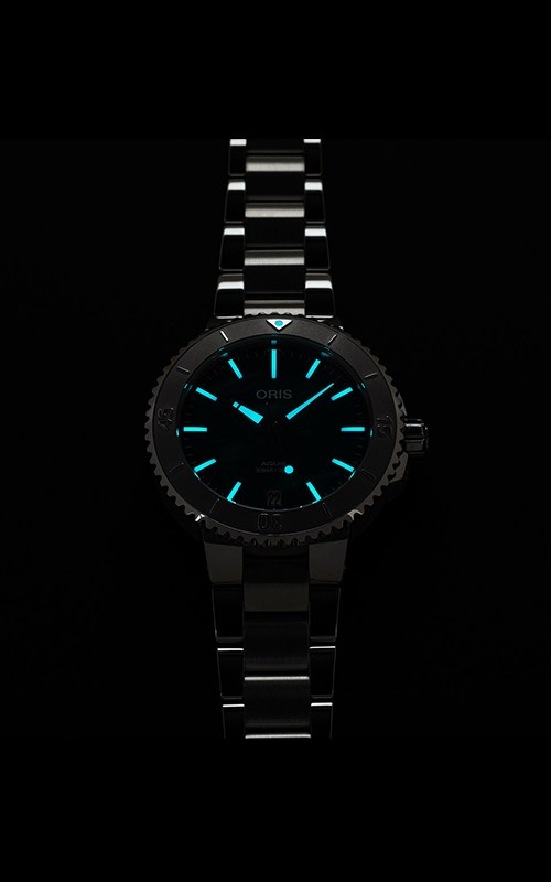 Oris 01 733 7770 4137 07 8 18 05P Aquis Watches