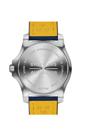 Breitling A17318101C1X1 Avenger Erkek Kol Saati