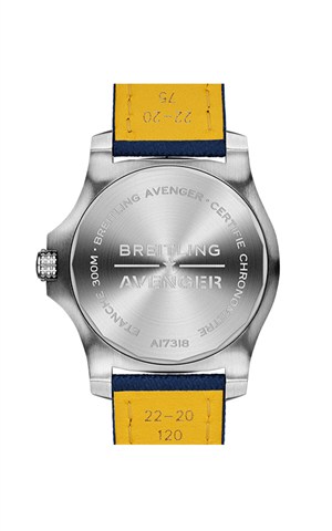 Breitling A17318101C1X1 Avenger Erkek Kol Saati