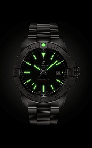 Breitling A17328101B1A1 Avenger Erkek Kol Saati
