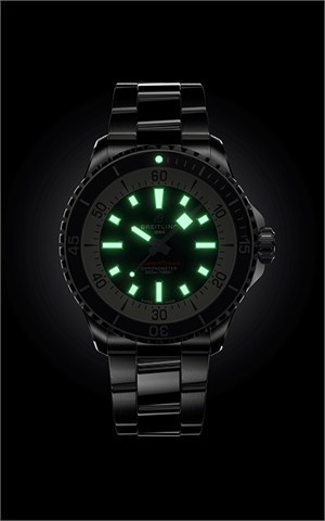 Breitling A17375E71C1A1 Superocean Erkek Kol Saati