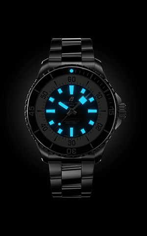 Breitling A17376211C1A1 Superocean Erkek Kol Saati