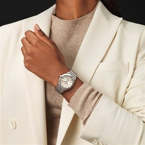 Breitling A77310101A3A1 Chronomat Kadın Kol Saati