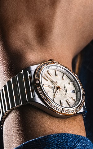 Breitling U10380591A2U1 Chronomat Kadın Kol Saati