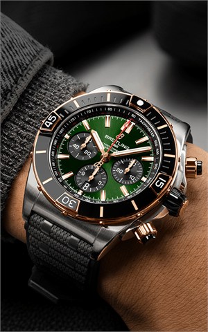 Breitling UB0136251L1S1 Chronomat Erkek Kol Saati