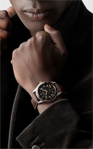 Longines L3.812.5.53.2 Spirit Zulutime Erkek Kol Saati