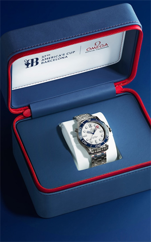 Omega 210.30.42.20.04.002 Diver 300 Erkek Kol Saati