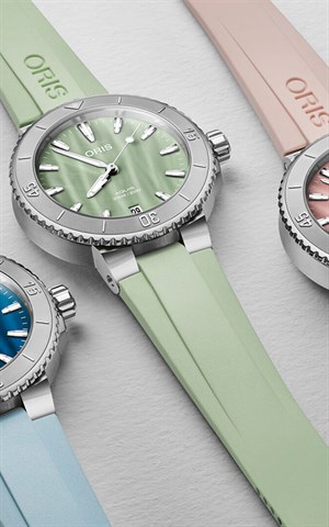 Oris 01 733 7770 4155 07 4 1865FC Aquis Kadın Kol Saati