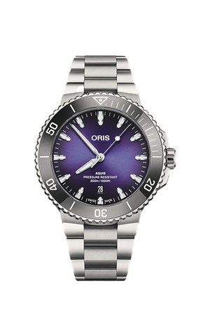 Oris 01 733 7789 4158-07 8 23 04PEB Aquis Date Taste Of Summer Erkek Kol Saati