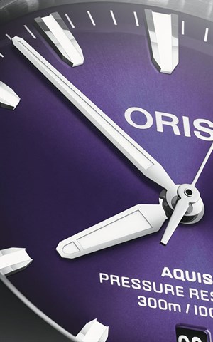 Oris 01 733 7789 4158-07 8 23 04PEB Aquis Date Taste Of Summer Erkek Kol Saati