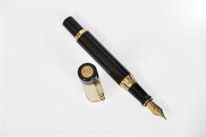 Piquet PGTRSBJK Taurus Dolma Kalem Kalem