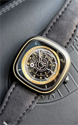 Sevenfriday SF-T2-06 T-Series Watches