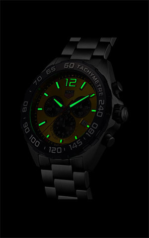 Tag Heuer CAZ101AM.BA0842 Formula 1 Erkek Kol Saati