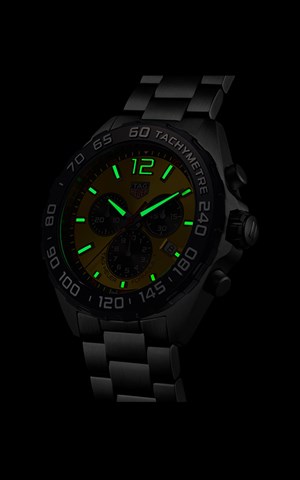 Tag Heuer CAZ101AM.BA0842 Formula 1 Erkek Kol Saati