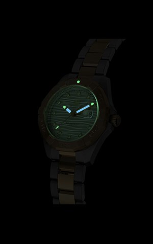 Tag Heuer WBD2321.BB0320 Aquaracer Kadın Kol Saati