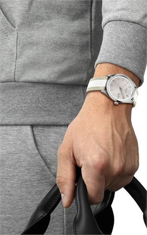 Tissot T1504101703700 Pr 100 Cycling Erkek Kol Saati