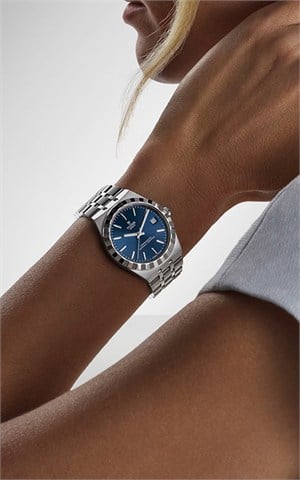 Tudor M2836C1A0-0102 Royal Watches