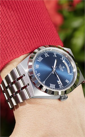 Tudor M28600-0005 Date Day Watches