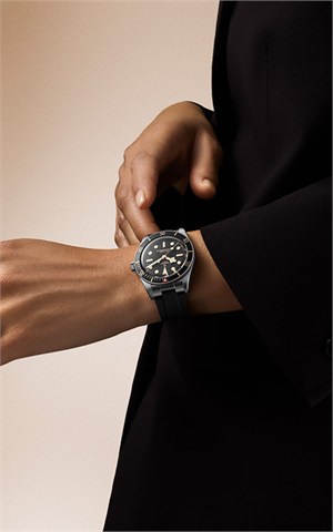 Tudor M7939A1A0NU-0003 Black Bay 58 Watches