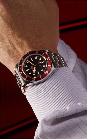 Tudor M7941A1A0RU-0001 Black Bay Watches