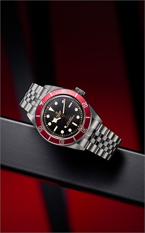 Tudor M7941A1A0RU-0003 Black Bay Watches