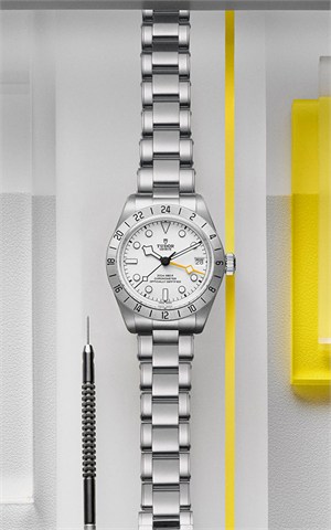 Tudor M79470-0004 Black Bay PRO Watches
