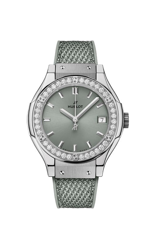 Hublot 581.NX.891G.NR.1104 Classic Fusion Kadın Kol Saati