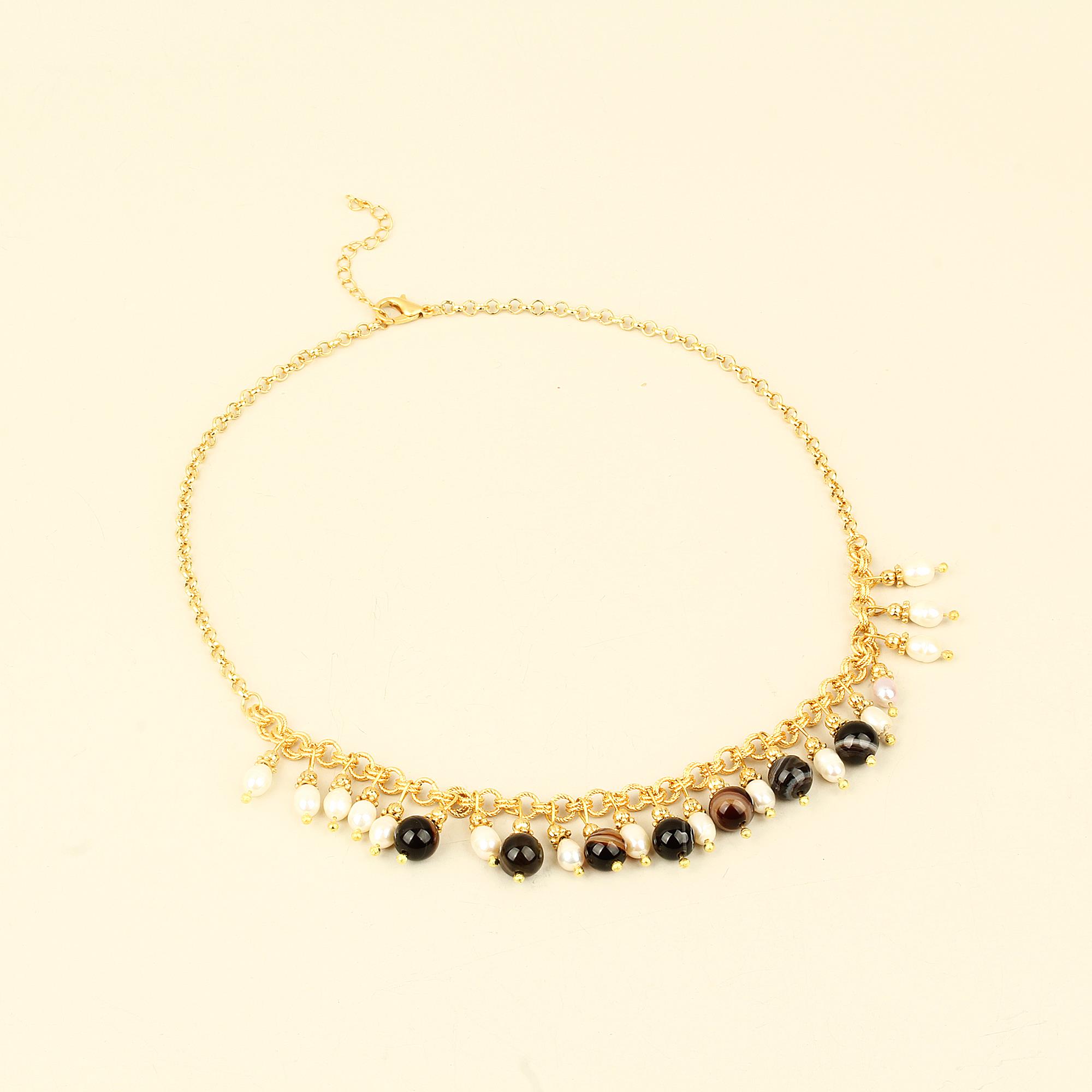 Black Natural Stones and Pearl Short Chain Necklace