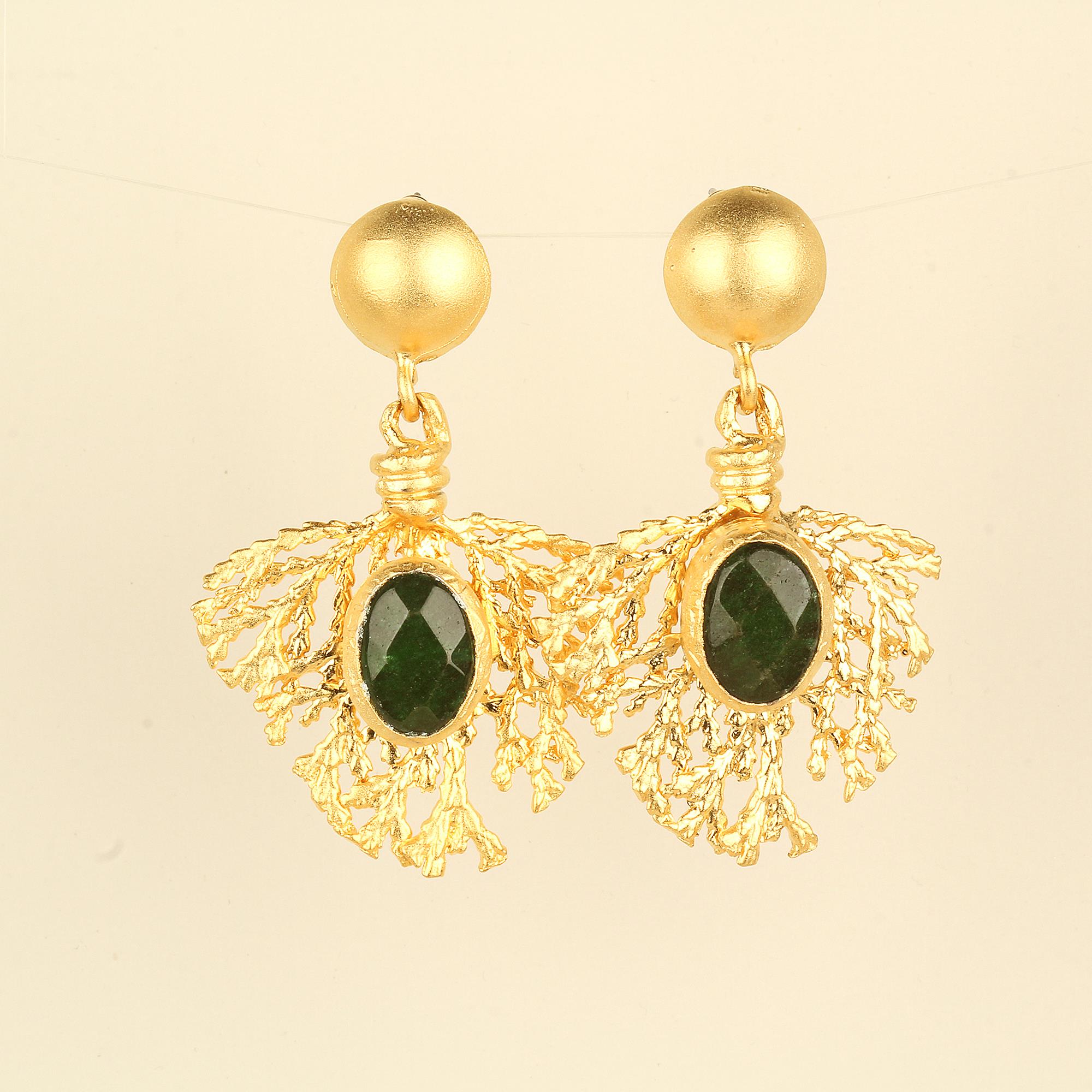 Bush Dangled Green Natural Stone Earrings