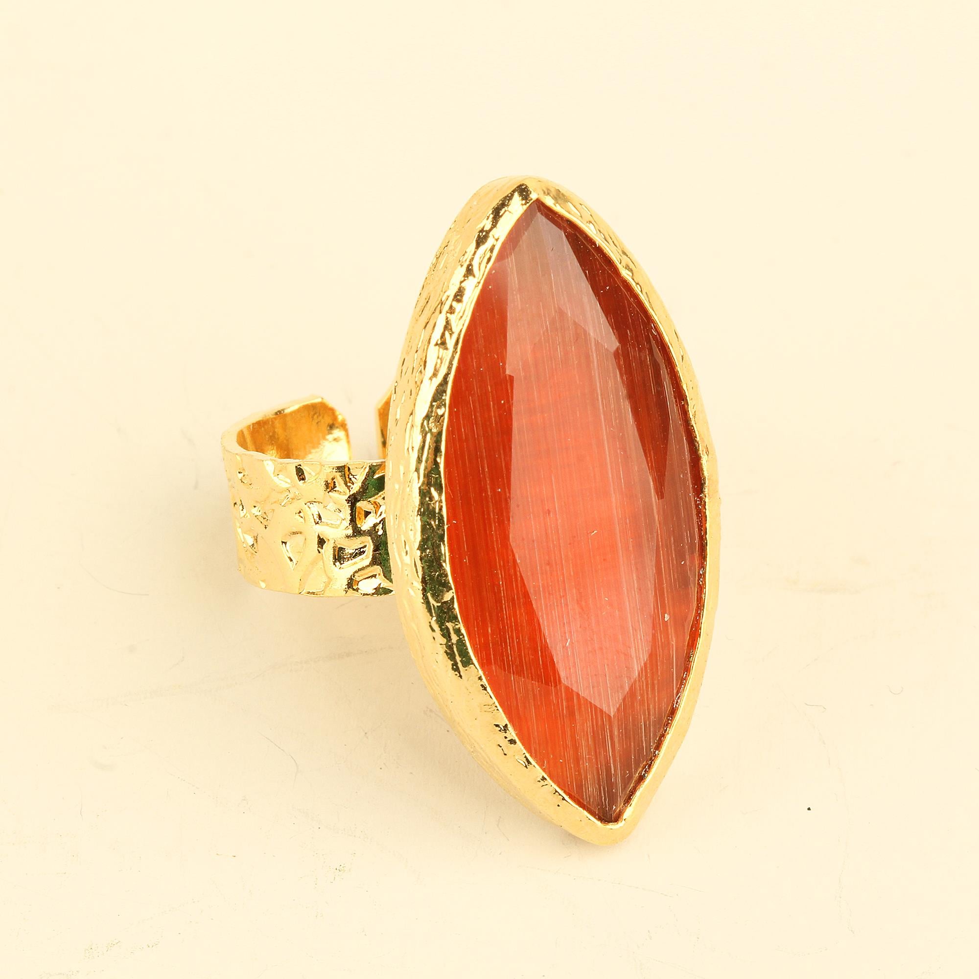 Cat Eye Oval Mono Ring