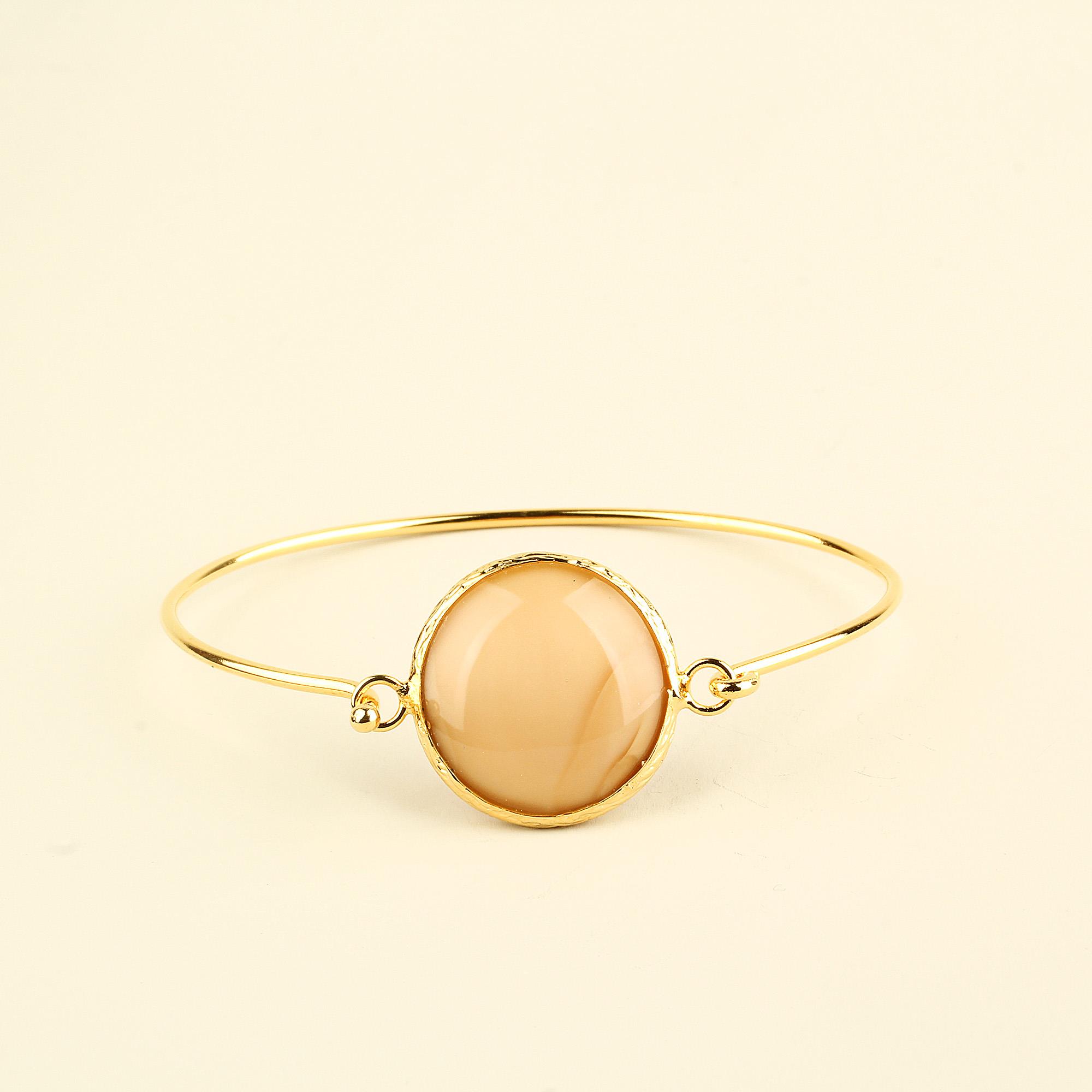 Cream Natural Stone Round Metal Bracelet