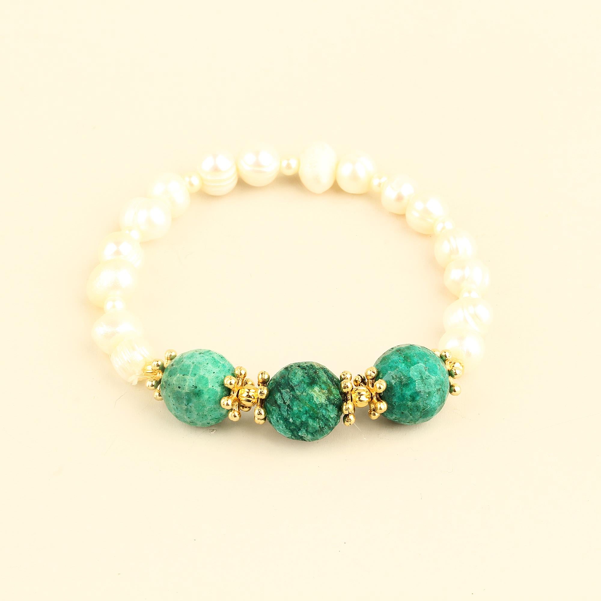Howlite and Pearl Bracelet