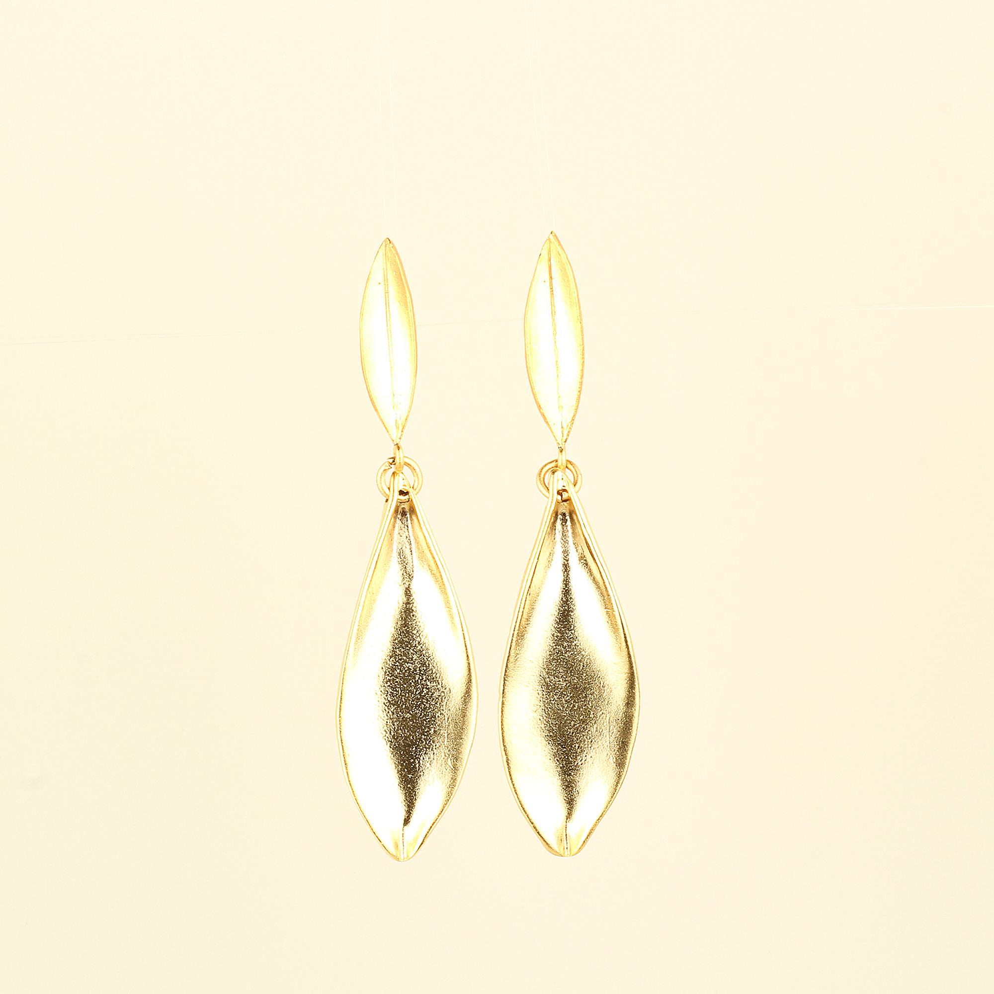 Leaf Dangle Metal Earrings