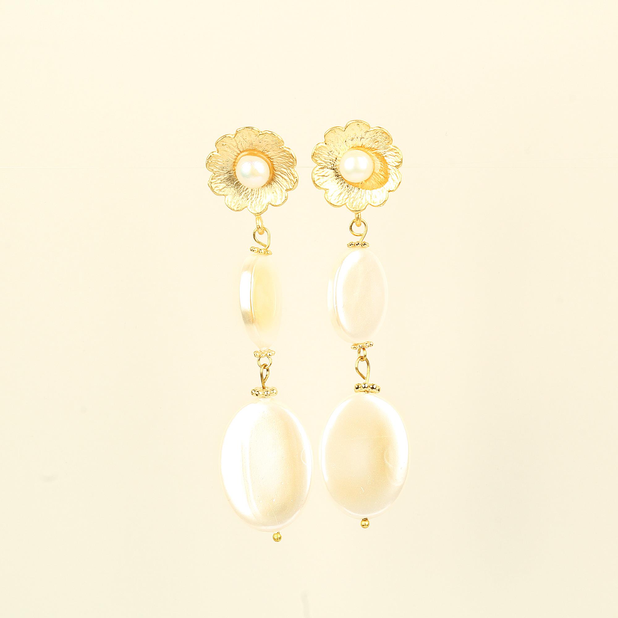 Majorca Pearls Flower Earrings