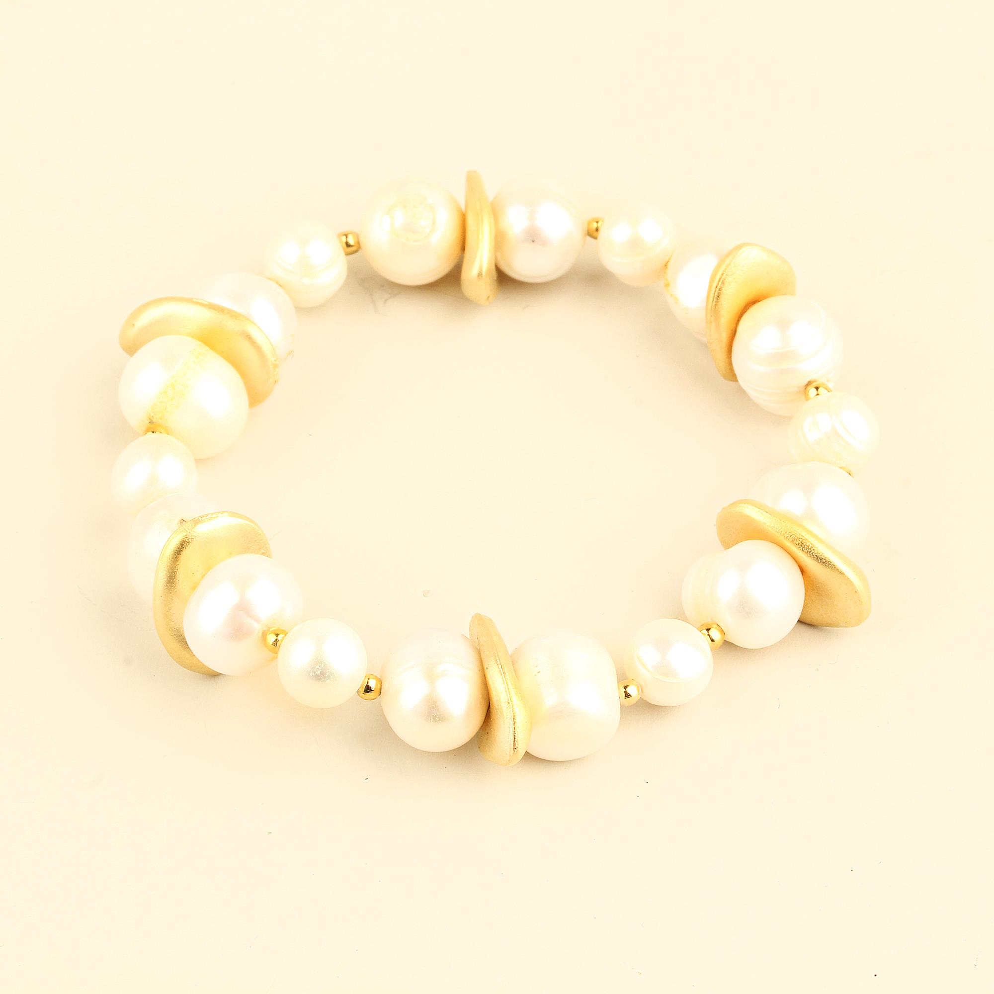 Metal Disc Pearl Bracelet