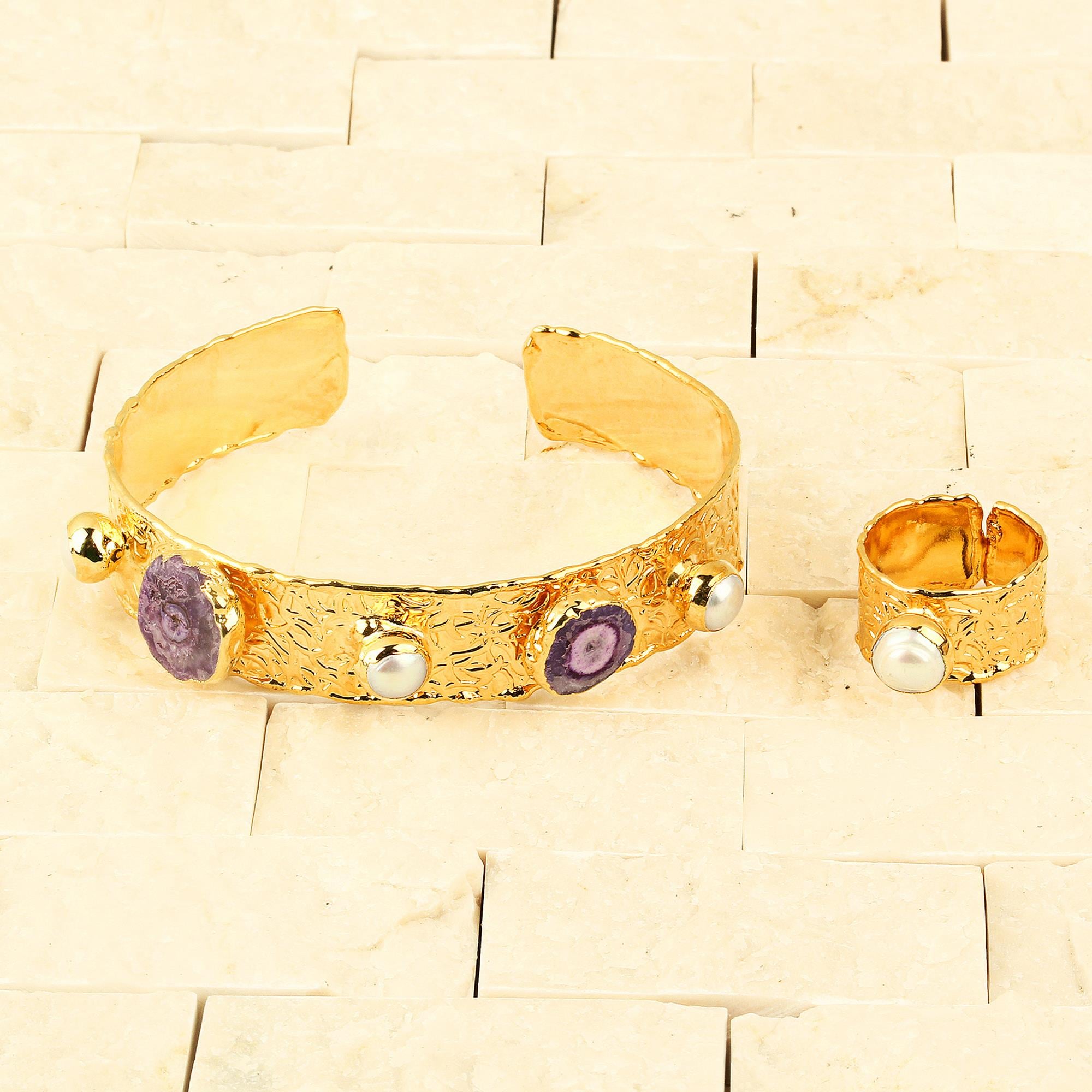 Natural Stone Cuff With Pearl Ring
