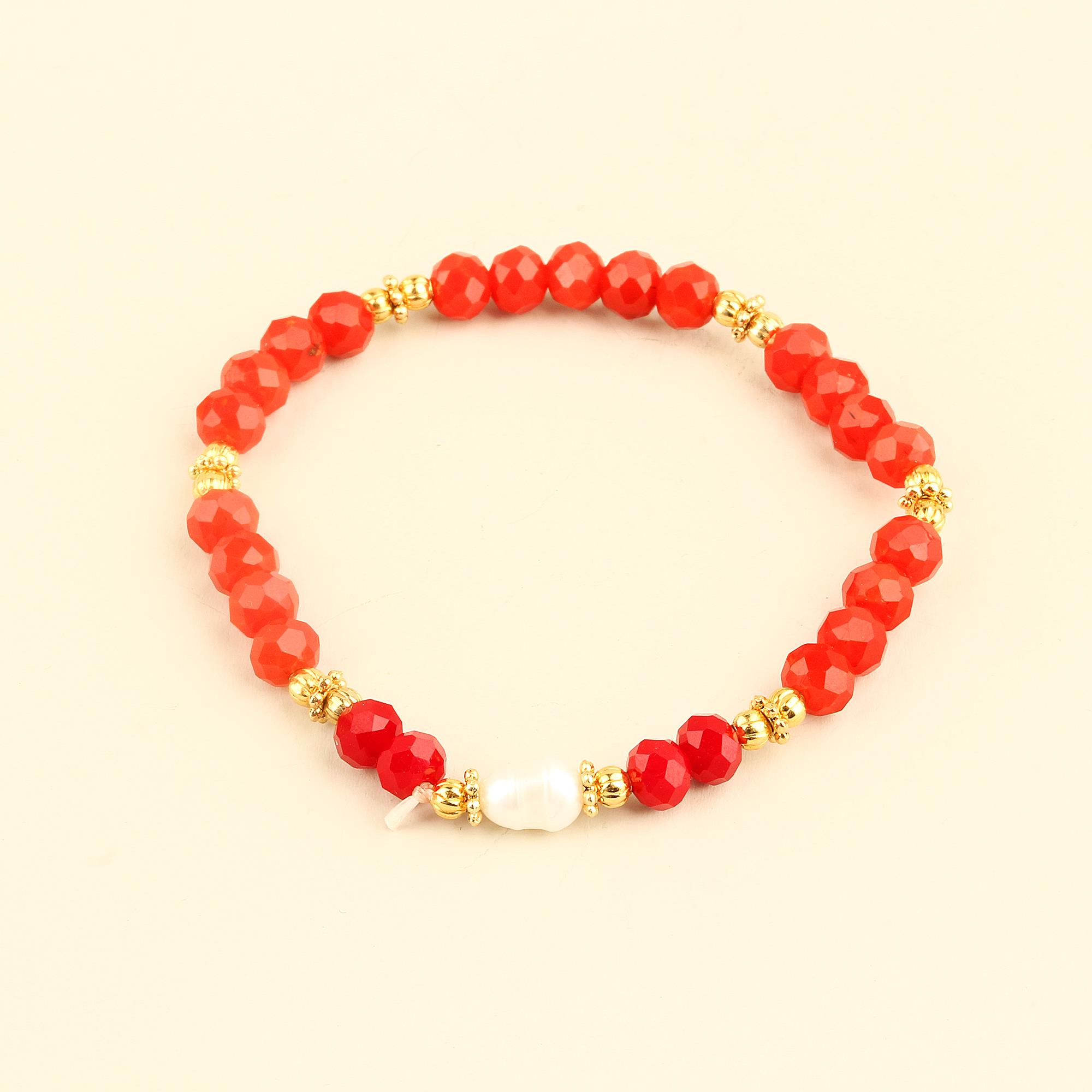 Pearl Detailed Crystal Beads Bracelet