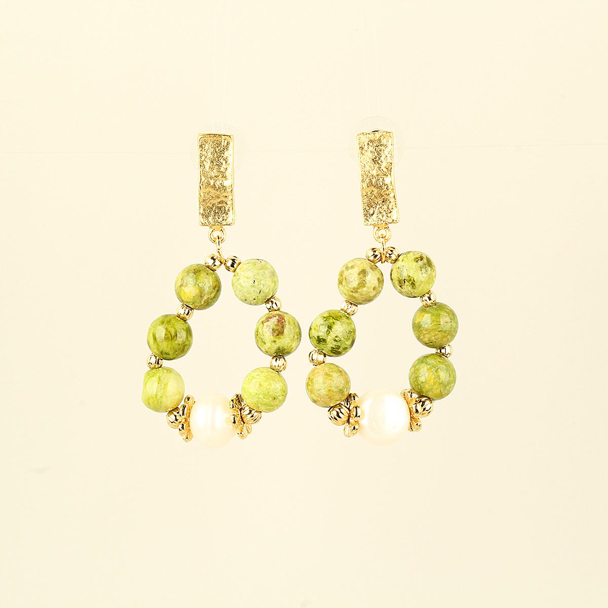 Pearl & Natural Stones Green Hoop Earring