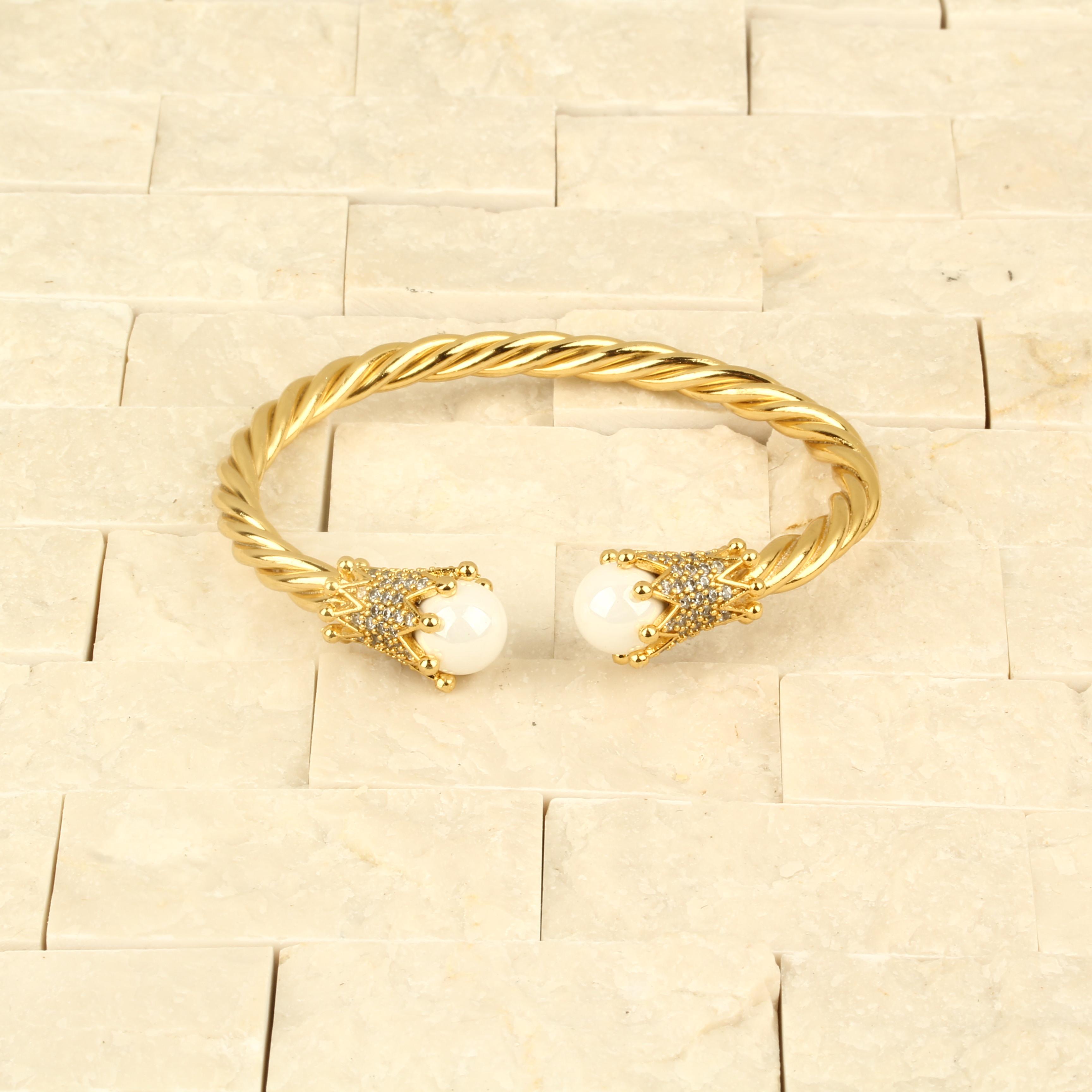 Pearl Twisted Bracelet