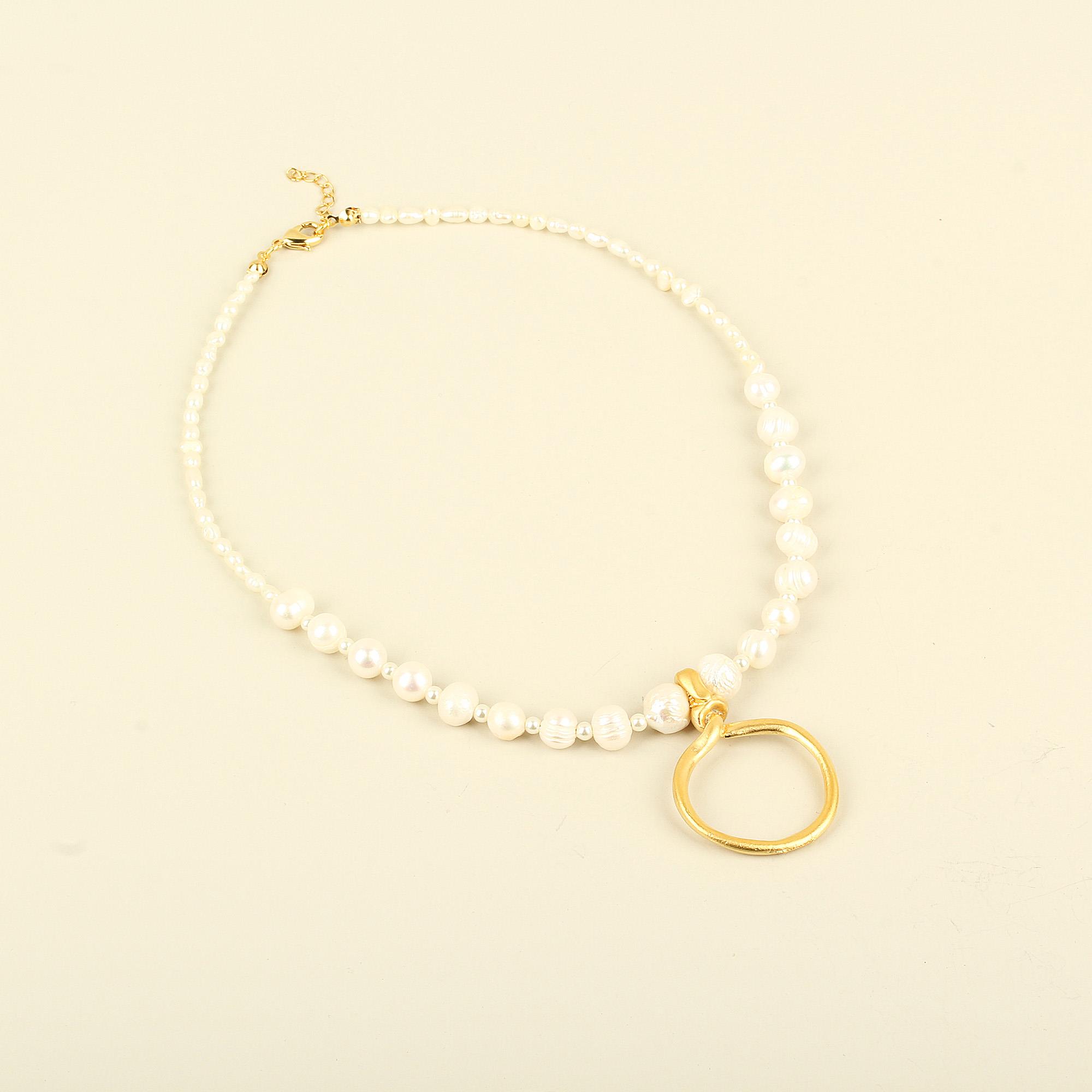 Rope Pearl Necklace