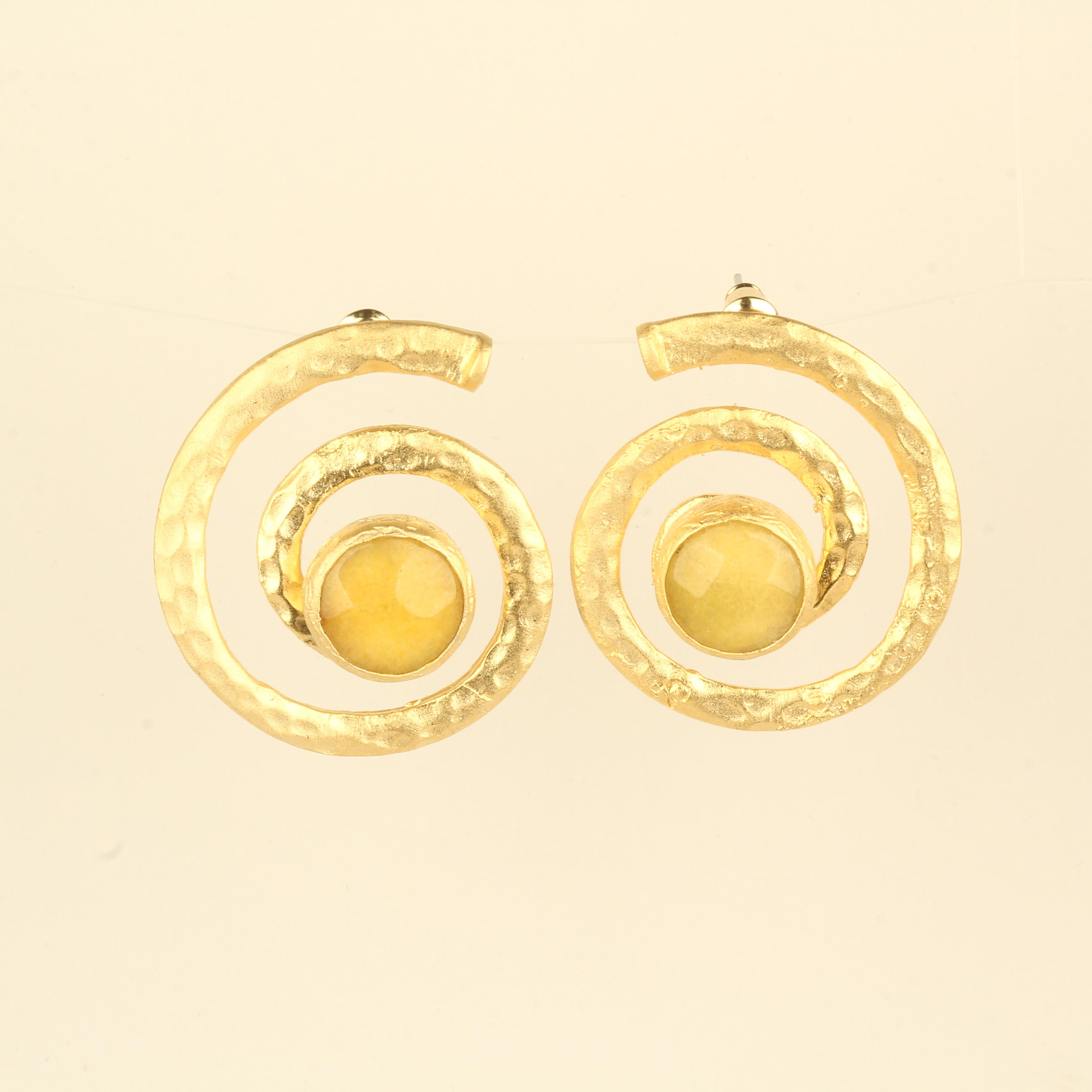 Swarl Earrings With Yellow Natural Stone