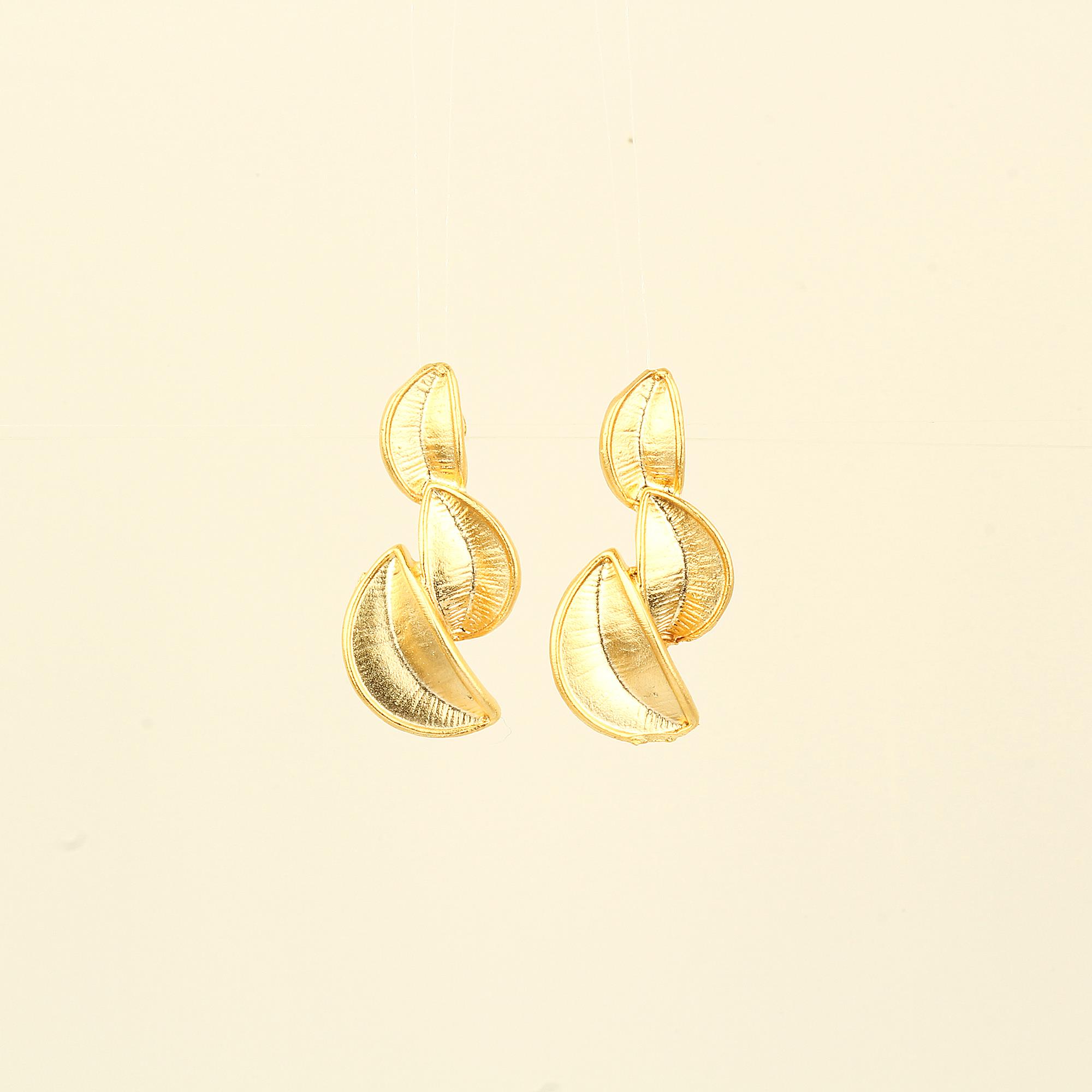 Triple Leafs Metal Stud Earrings