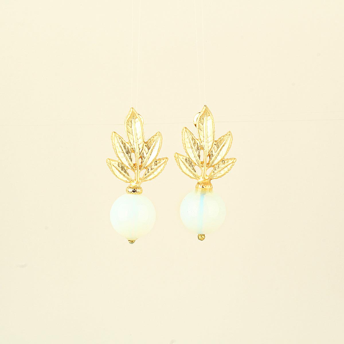 White Natural Stone Leaf Earrings