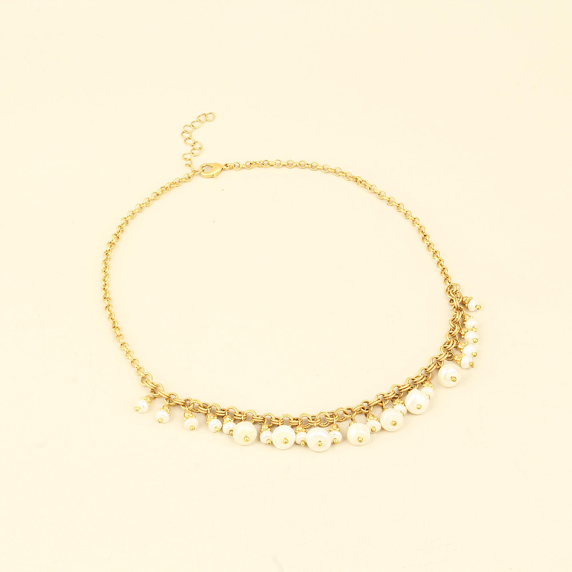 White Natural Stones and Pearl Short Chain Necklace