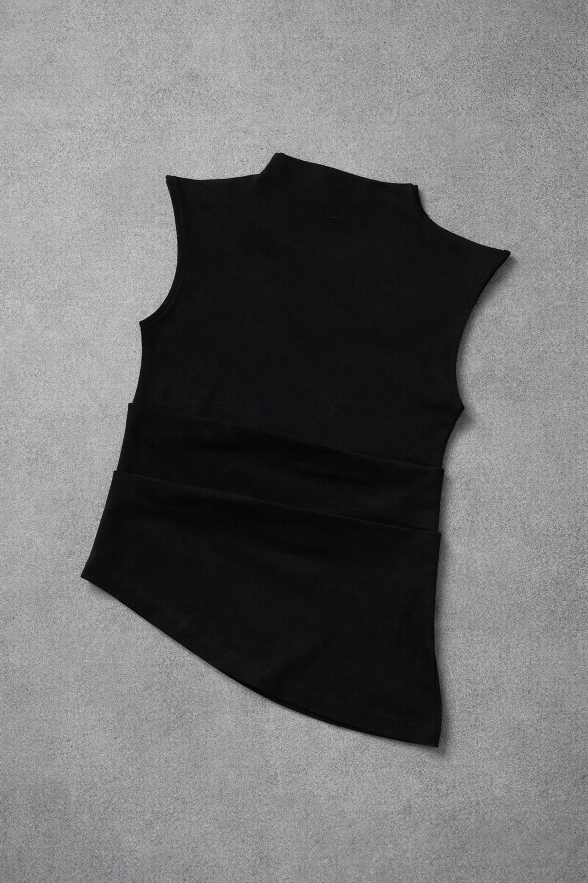 Urban Shape Asimetrik Kolsuz Bluz