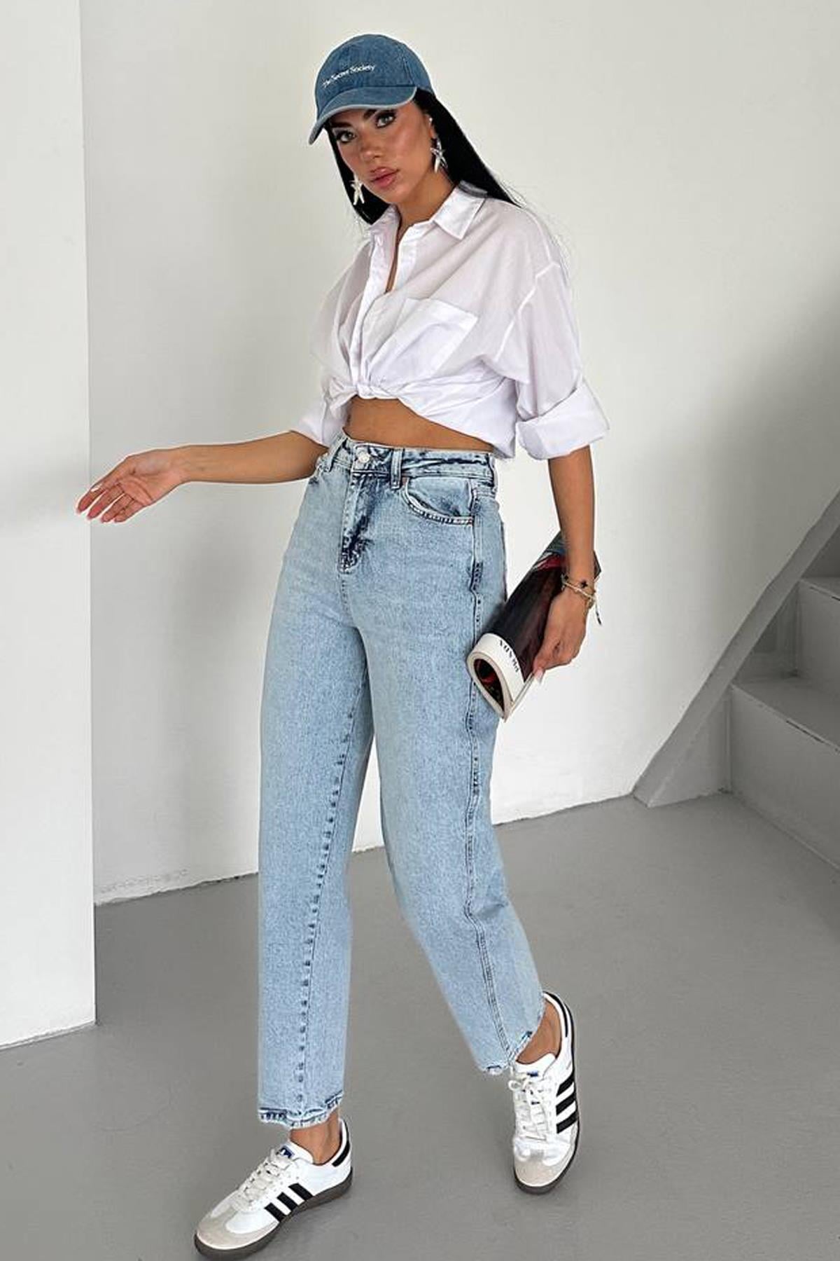 Ease Fit Baloon Jeans