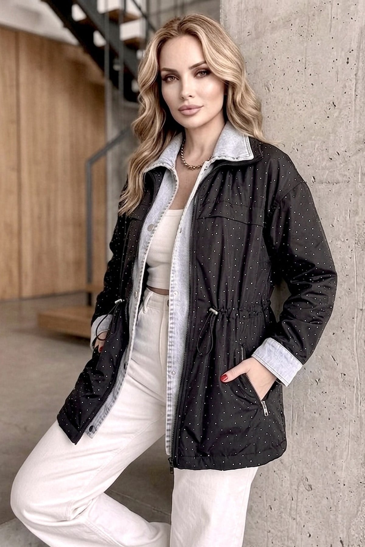 Taş Detaylı Kadın Ceket Oversize Bel Ayarlı Denim Görünümlü Premium Trenç Mont