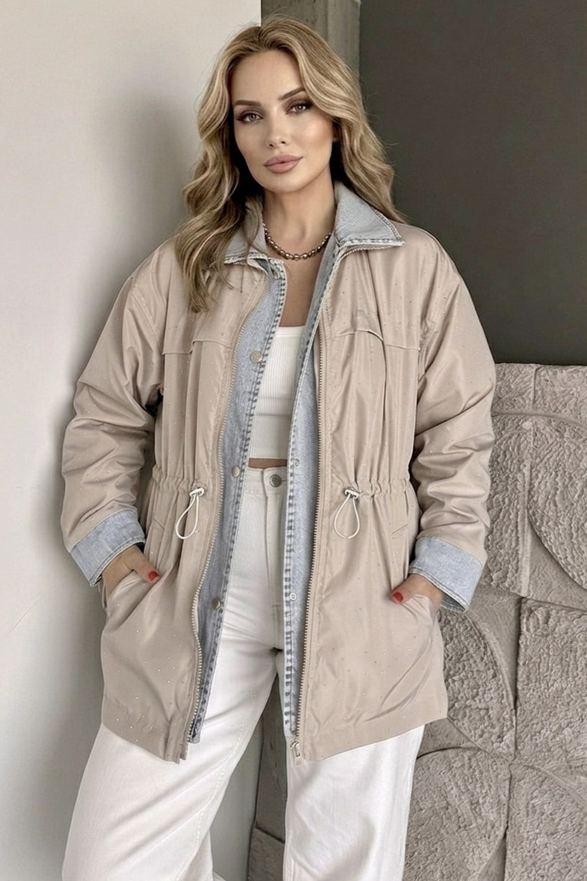 Taş Detaylı Kadın Ceket Oversize Bel Ayarlı Denim Görünümlü Premium Trenç Mont